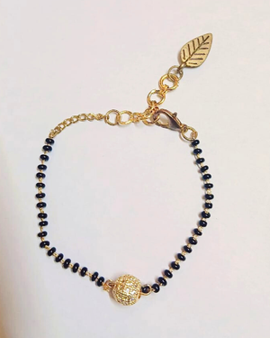 black bead gold -plated zircon kundan bracelet