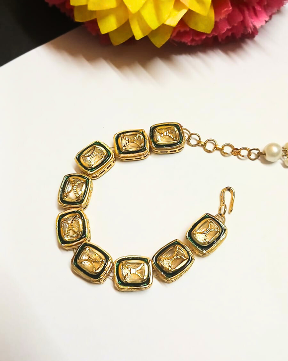 Golden Kundan Square Bracelet