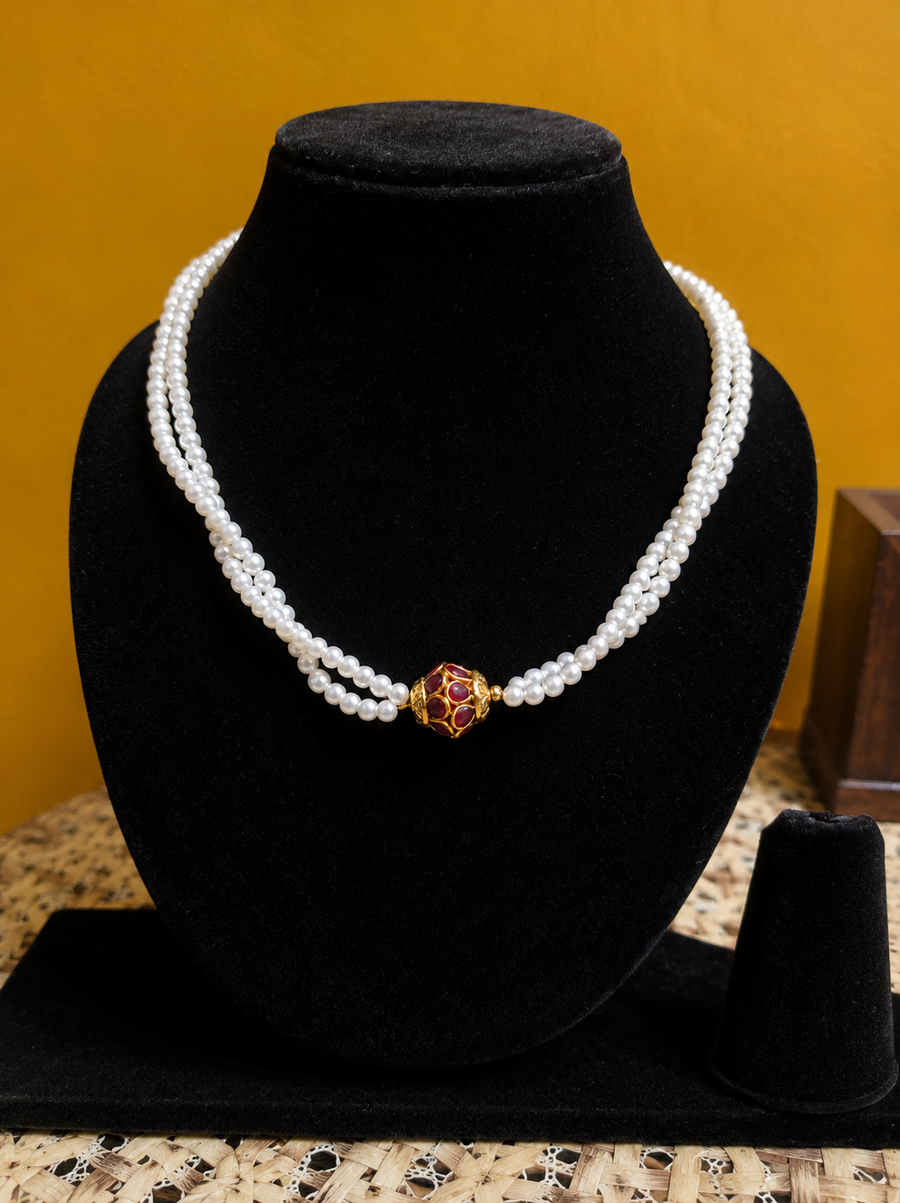 White pearl kundan necklace