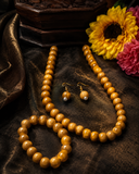 Wooden off white beaded necklace