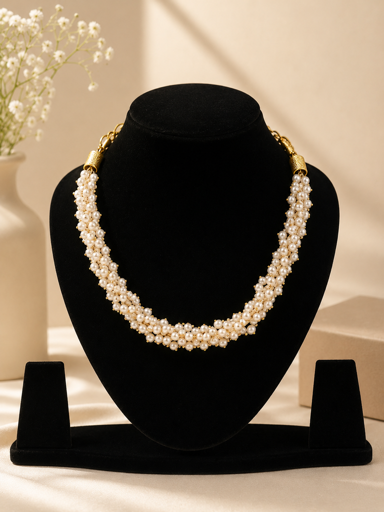 Pearl Beaded Necklace