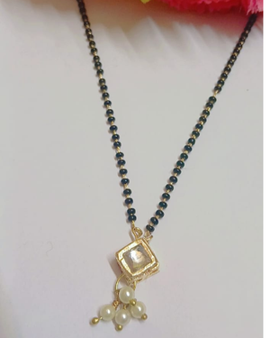 Pearl Kundan Mangalsutra