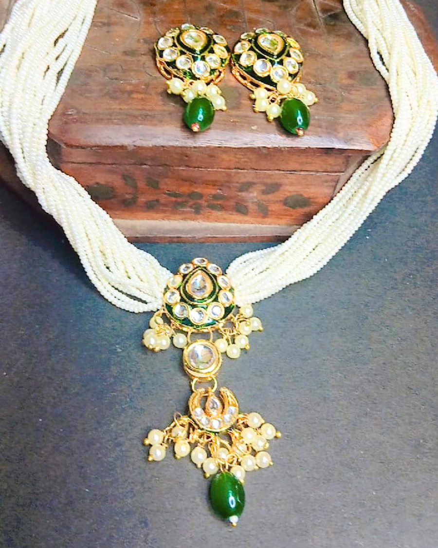 Green Beads Kundan Necklace